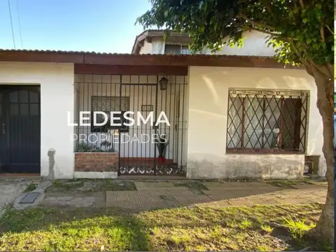 CASA 4 AMBIENTES CON GARAGE APTO CREDITO BANCARIO