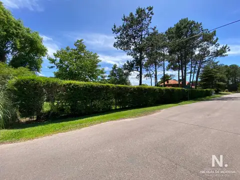 Casa 6 ambientes con 5 baños