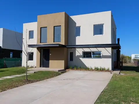 PUERTOS DEL LAGO - CEIBOS 700