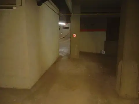 COCHERA VENTA ADROGUE PLENO CENTRO