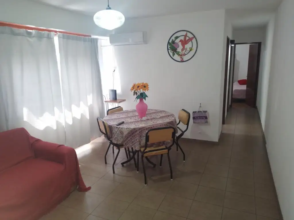 Valentin Gomez 4710 , Piso 1