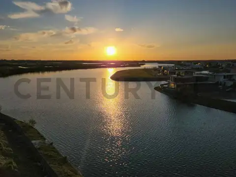 OCEANA Av. del Golf 44100, Piso 4