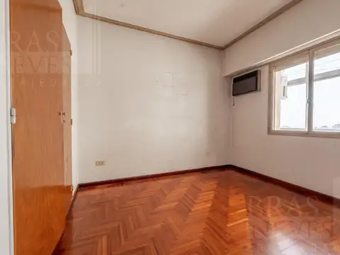 Departamento en Venta en Olivos, USD 165.000