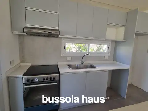 Casa en Alquiler en Puertos - Acacias, USD 1.600