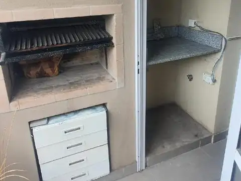 Departamento en Alquiler con 1 cocheras