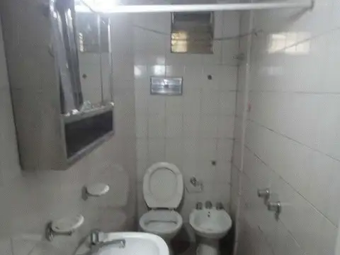 Elpidio González 4500