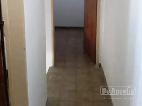 Depto Tipo Casa en Alquiler en Moron Sur, $ 800.000
