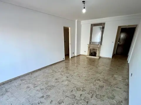 Avenida San Pedrito 100, Piso 2