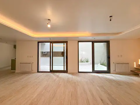 Depto Tipo Casa 5 ambientes con 2 baños