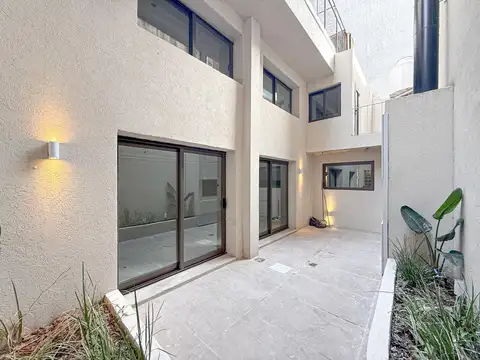 Depto Tipo Casa en Venta de 5 ambientes
