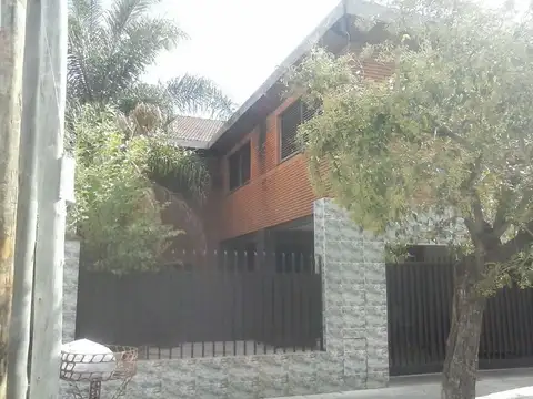 Casa en Venta en Ramos Mejia, USD 370.000