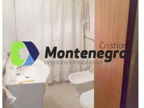 Casa - Venta - Argentina, Berazategui - Calle 141 396