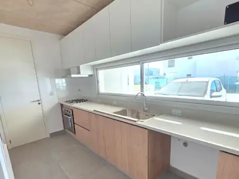 Brisas De Manantiales Mza 33