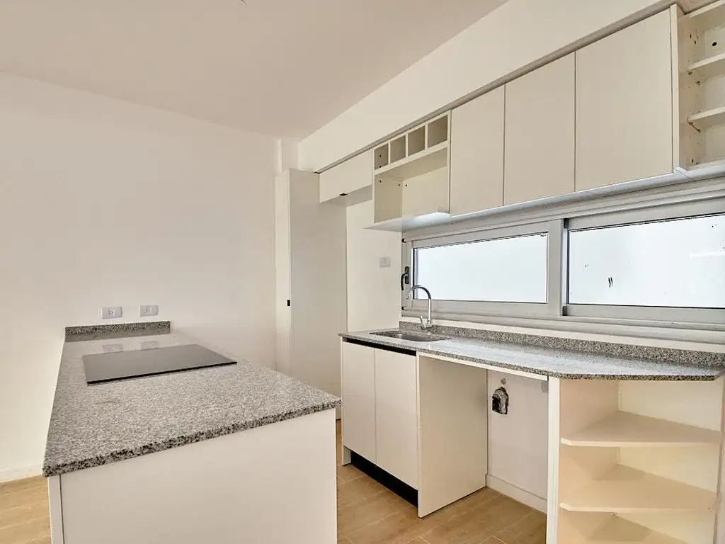 Departamento monoambiente en venta - Franklin D Roosevelt al 1500