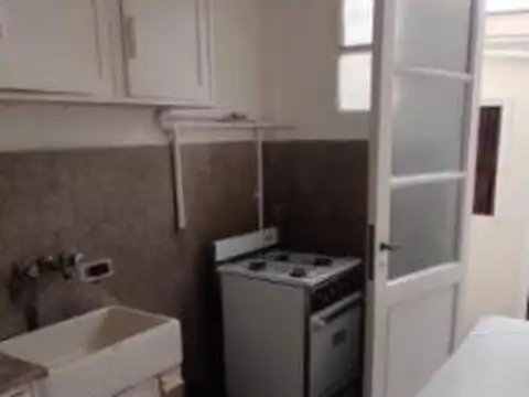 Departamento en Alquiler Temporal en Balvanera, $ 800.000