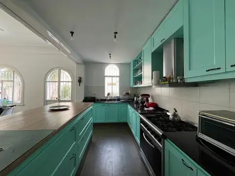 Depto Tipo Casa en Venta de 5 ambientes