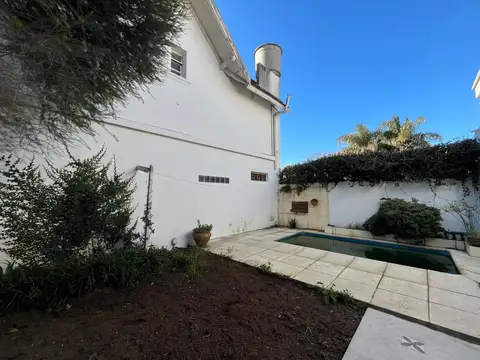 Depto Tipo Casa en Venta con 2 cocheras