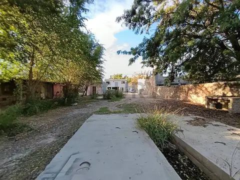 Manuel Belgrano , Piso 0