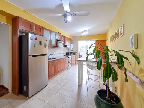 Departamento 5 ambientes con 3 baños