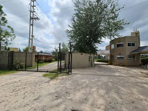 Casa tipo duplex escritura, financiación Domselaar