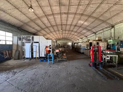 VENTA Galpón frente al CPC Av. Sabattini – Córdoba