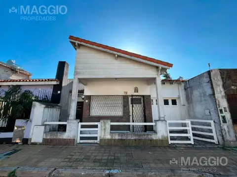 Casa en Villa Sarmiento