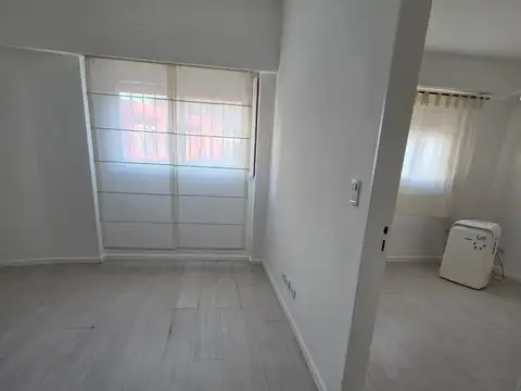 Departamento en Alquiler en Paternal, $ 400.000