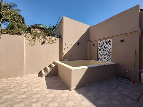 Casa en Venta en Bernal Oeste, USD 82.000