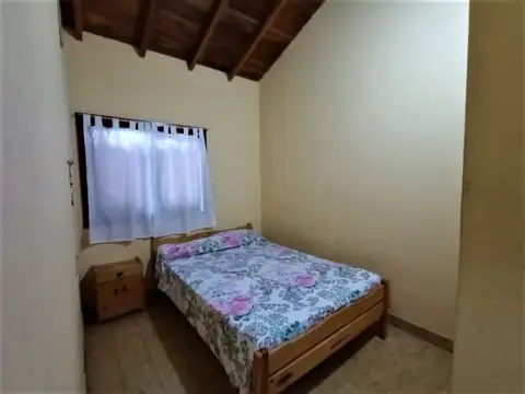 Depto Tipo Casa en Alquiler Temporal con 1 cocheras