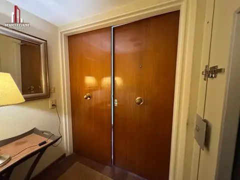 Departamento 8 ambientes con 4 baños