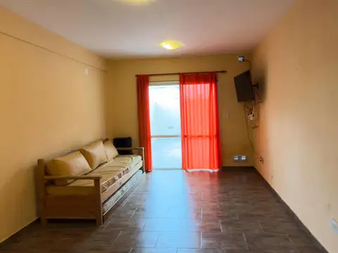 Hipolito Yrigoyen 200, Piso 1°