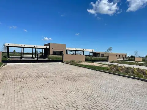 Venta Lote a Laguna  Ruta 52 Canning Permuta depto