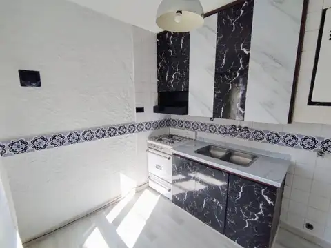 Departamento 4 ambientes con 1 baño