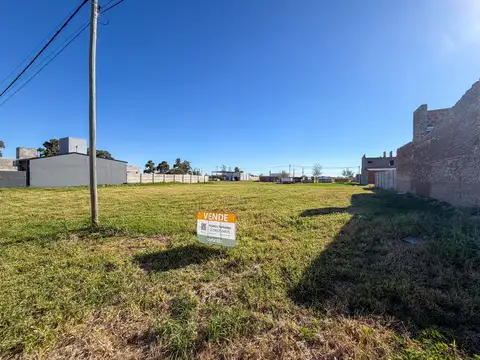 Terreno de 300 m2 - USD 30.000