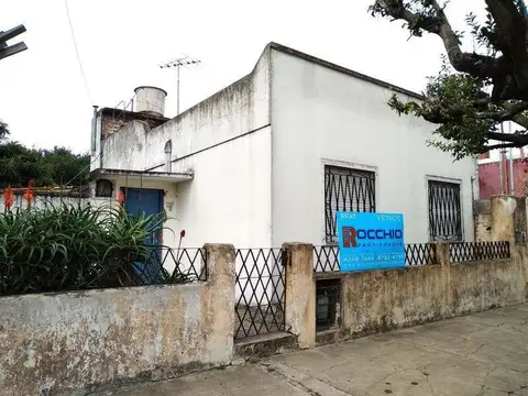 LURO 575. Entre Avenida central y 1 de mayo