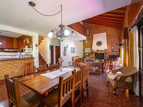 CASA VENTA 5 AMBIENTES EN MASCHWITZ COUNTRY CLUB