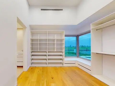 Casa en Venta en Haras Del Sur 3, USD 220.000