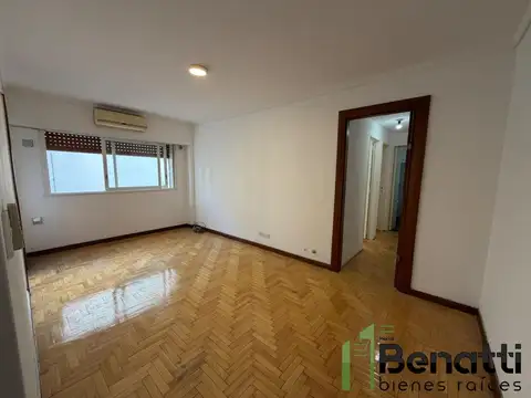 Departamento en Alquiler en Villa Luro, $ 800.000