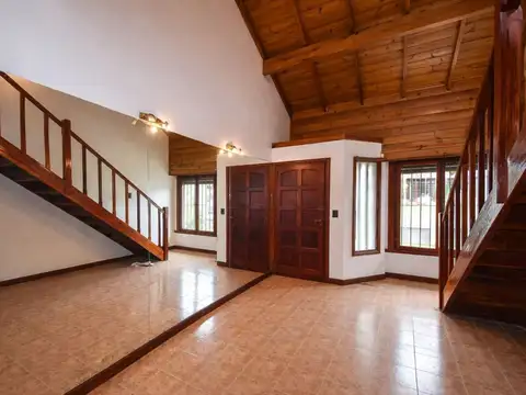 Casa en Venta en Barrio Colinas de Peralta Ramos, USD 145.000
