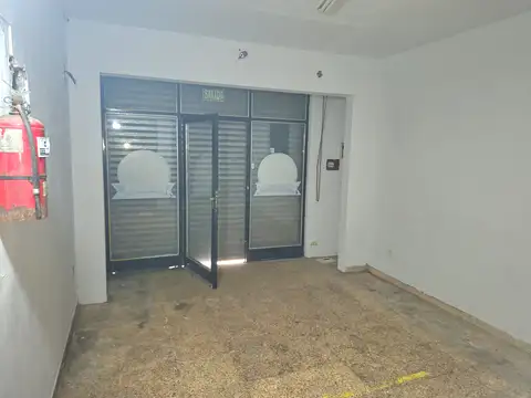 Galpon en Alquiler en Gregorio de Laferrere, $ 1.800.000