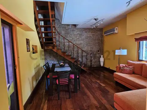 VENTA CASA 5 AMBIENTES AGRONOMIA, GARAGE PATIO PARRILLA