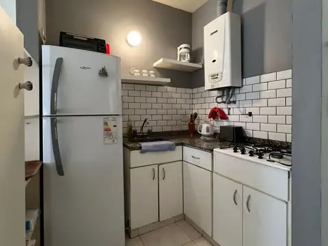 Suipacha 1300, Piso 7