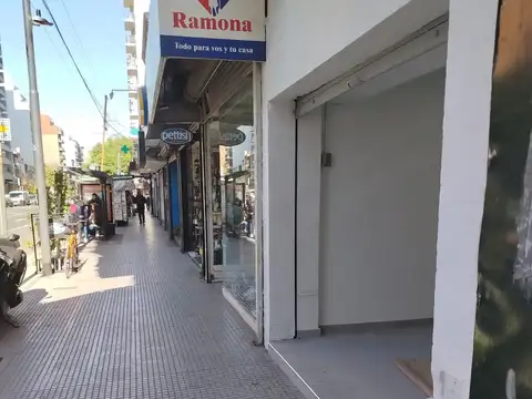 ALQ. EXCELENTE LOCAL - APTO TODO DESTINO - 