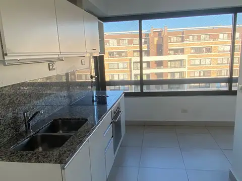 Departamento en Alquiler de 3 dormitorios