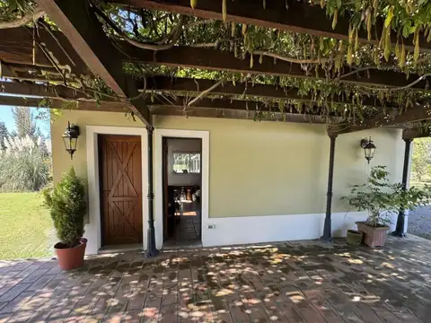 VENTA CASA 4 AMBIENTES LOS CARDALES CHACRA