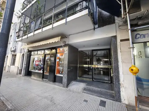 Sarmiento 3900