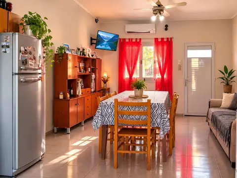 Casa 4 ambientes con 1 baño