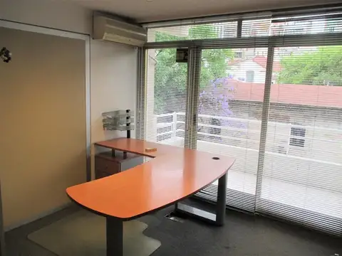 San Martín 700, Piso 2