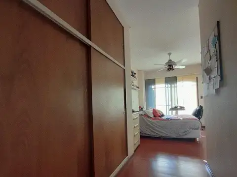 Depto Tipo Casa en Venta en Centro, USD 300.000