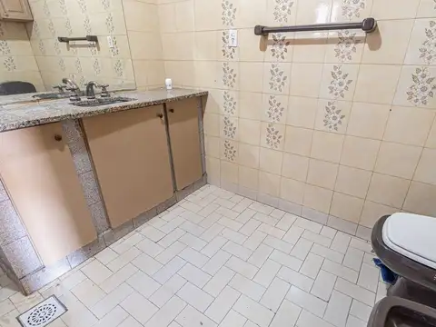 Depto Tipo Casa en Venta 66 años